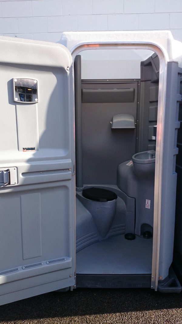 Toilet - Portable toilet